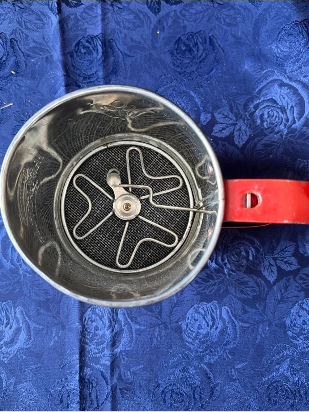 VTG Androck Embossed Hand-I-Sift Flour Sifter